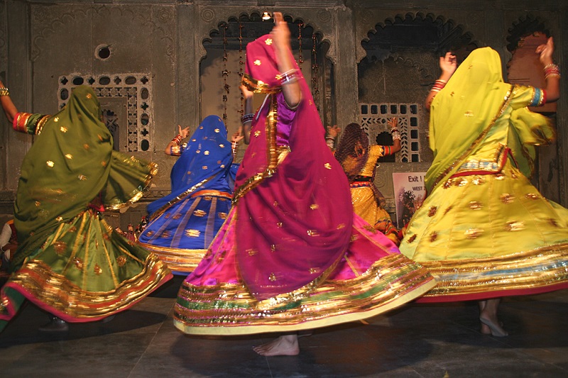 Popular Ghoomar Dance Of Rajasthan