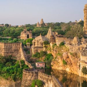 Hire Taxi To Visit Chittorgarh Fort